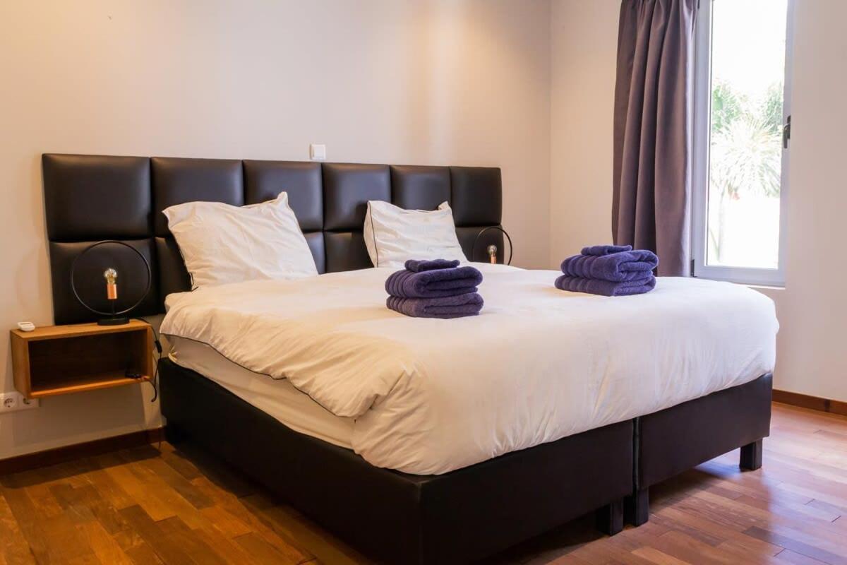 Villa Nostalgia - Stylish designed 4 Bedroom modern villa Jan Thiel Exteriör bild
